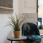 Original Photographers Studio Apartment In Alcantara